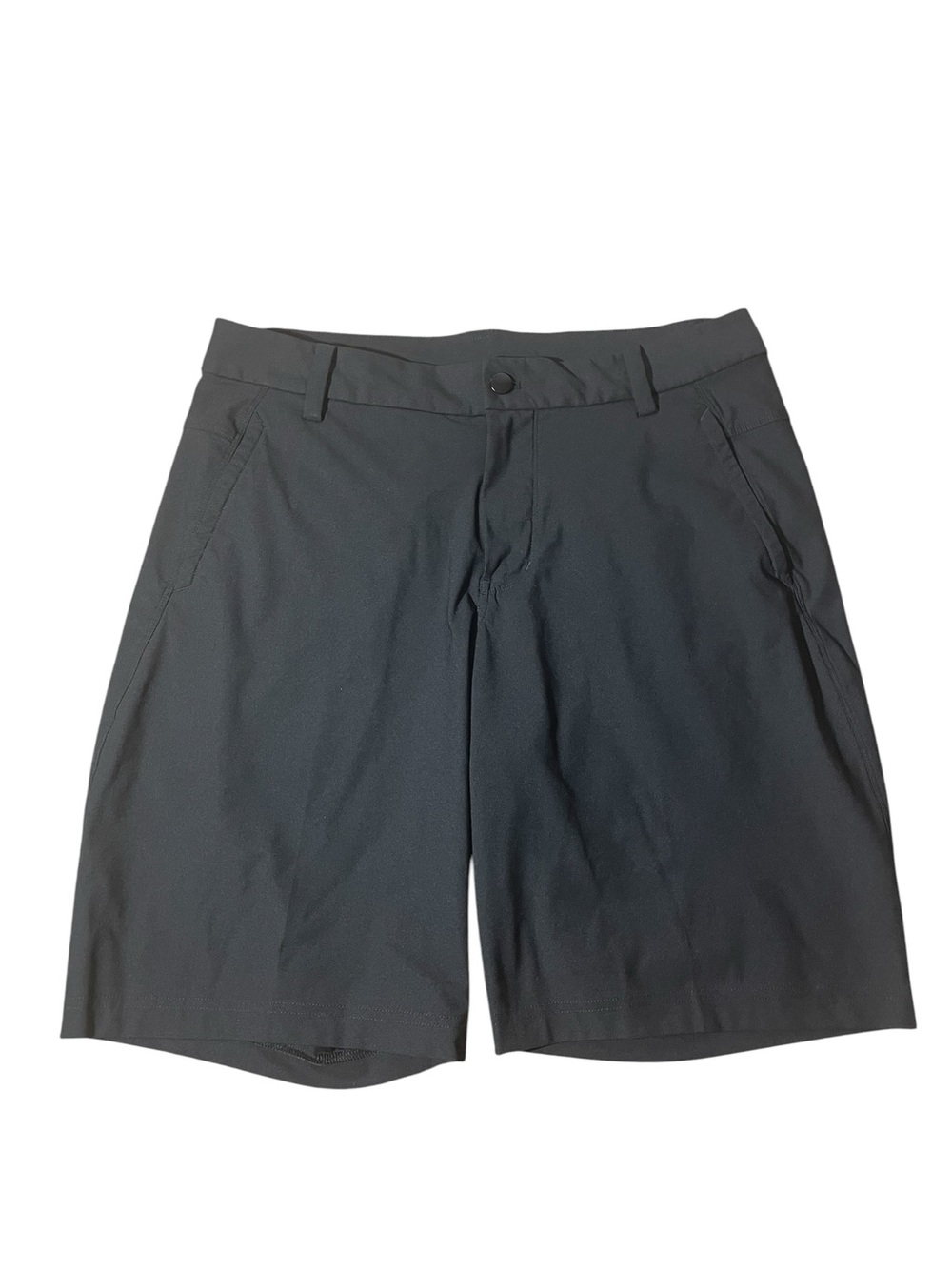 II1 - lululemon athletica Men's size 36 Dark Charcoal Flat-Front Shorts